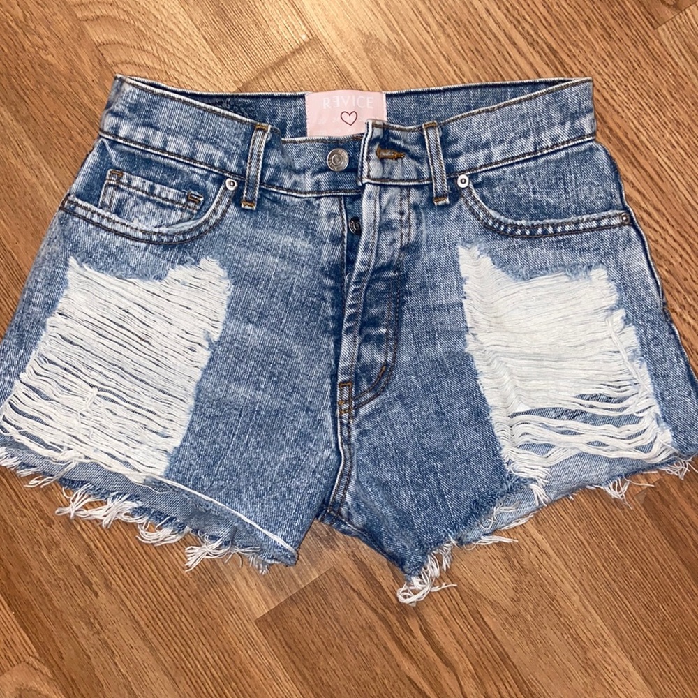 Revice Malibu shorts